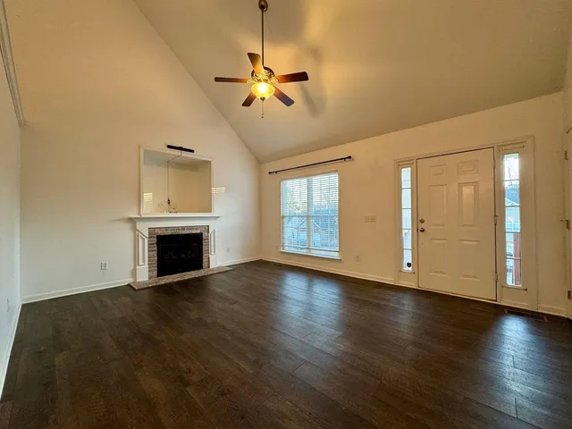 $2,350 | 7564 Passport Drive, Ooltewah, TN 37363