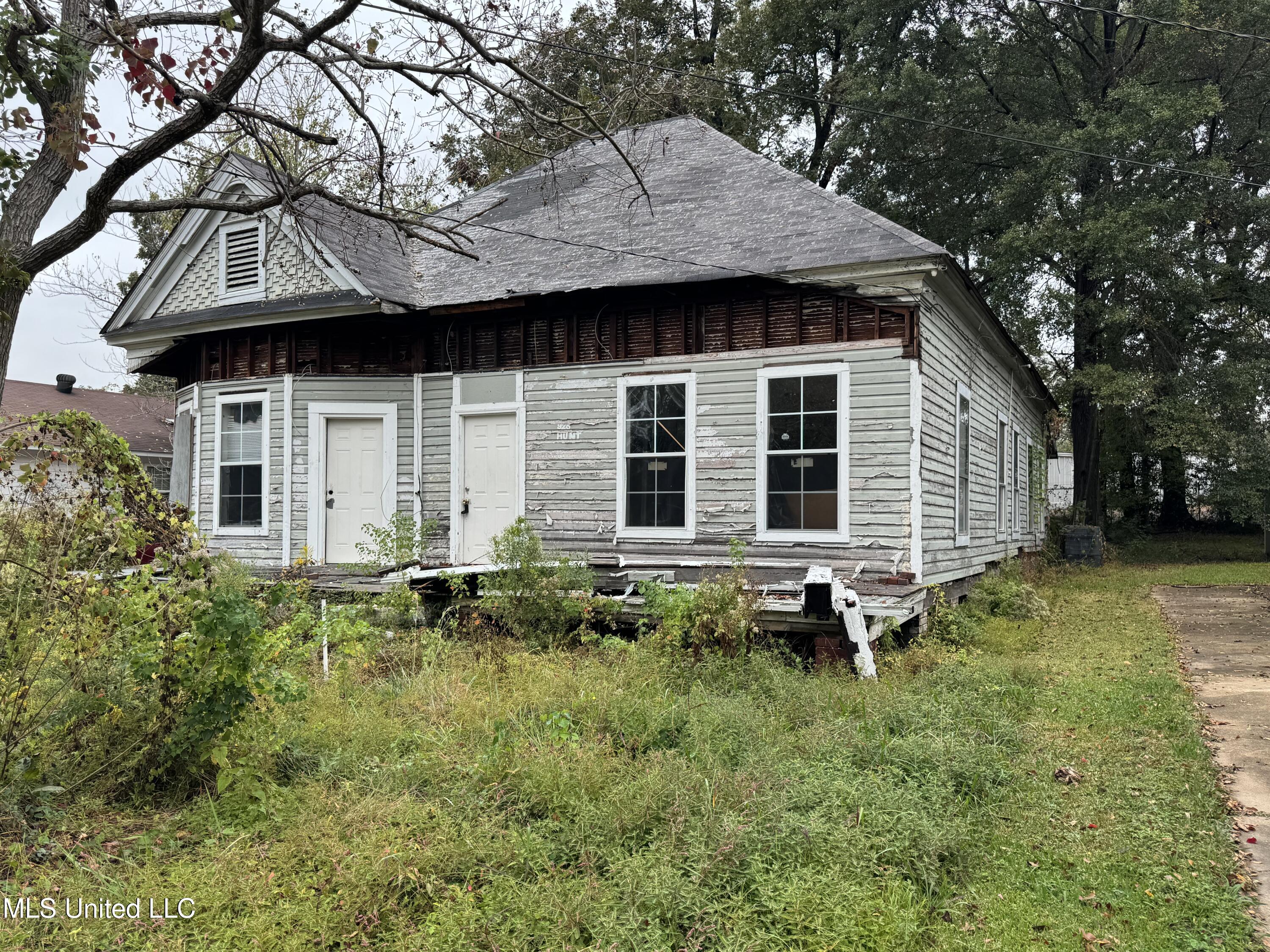 928 Hunt Street Jackson, MS 39203 - Photo 3 of 10 IMG_6101