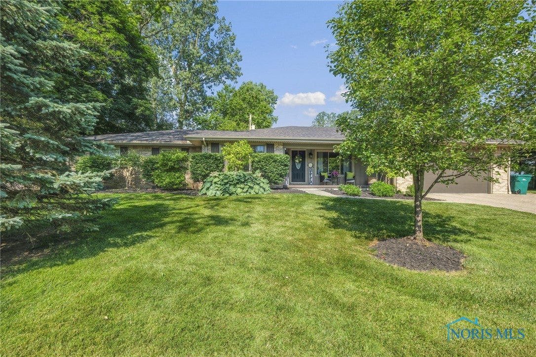 2231 Manoa Road Toledo, OH 43615 - Photo 4 of 44 Gallery Image 4
