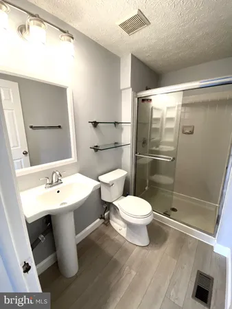 $465,000 | 12421 Walnut Cove Circle, Germantown, MD 20874