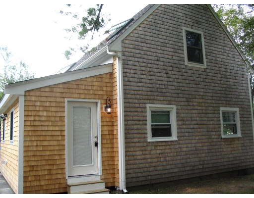 38 Hatherly Road Scituate, MA 02066 - Photo 8 of 10 a view of front of house with a window