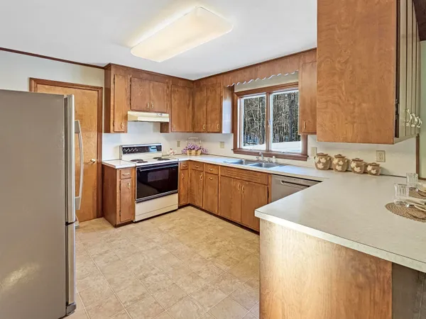 $825,000 | 25 Emerson Road, Durham, NH 03824