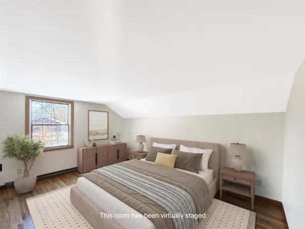 $825,000 | 25 Emerson Road, Durham, NH 03824