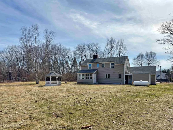 $825,000 | 25 Emerson Road, Durham, NH 03824