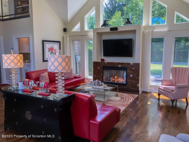 1164 Old Trail Road Clarks Summit, PA 18411 - Photo 7 of 36 family room