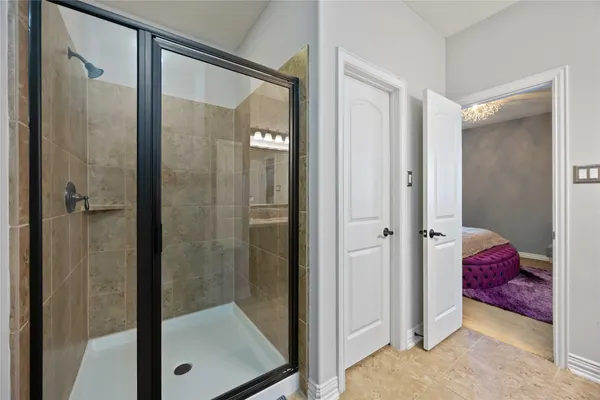 $585,000 | 30823 Raleigh Creek Drive, Tomball, TX 77375