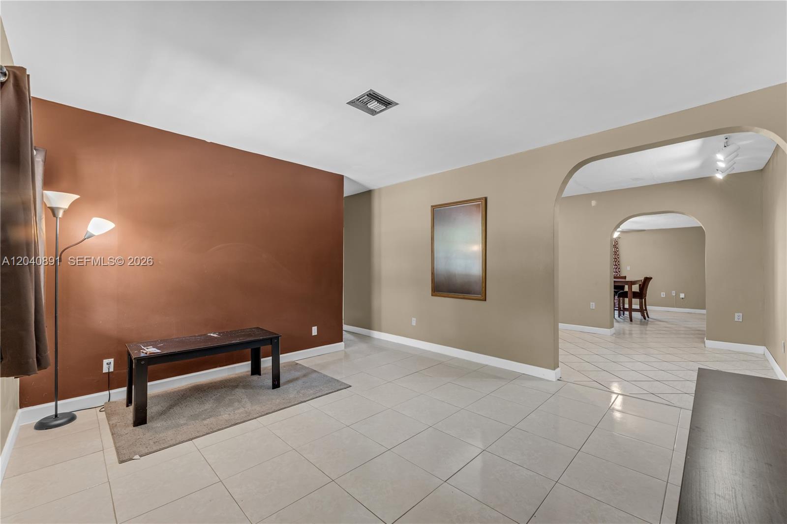 6860 Southwest 18th Street Miami, FL 33155 - Photo 4 of 35