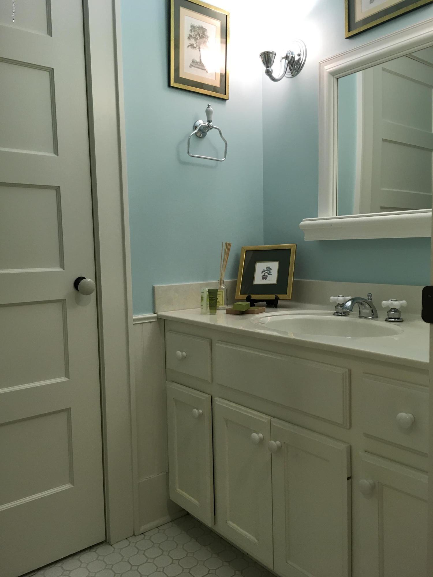 1030 Reed Lane Simpsonville, KY 40067 - Photo 36 of 65 Photo Nov 18, 5 33 42 PM