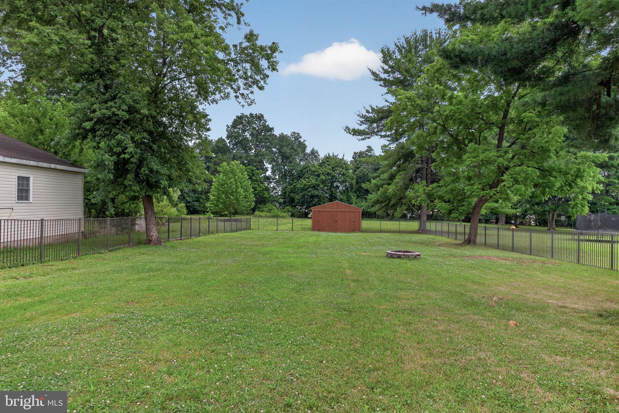 2725 Oakland Road Dover, PA 17315 - Photo 28 of 33
