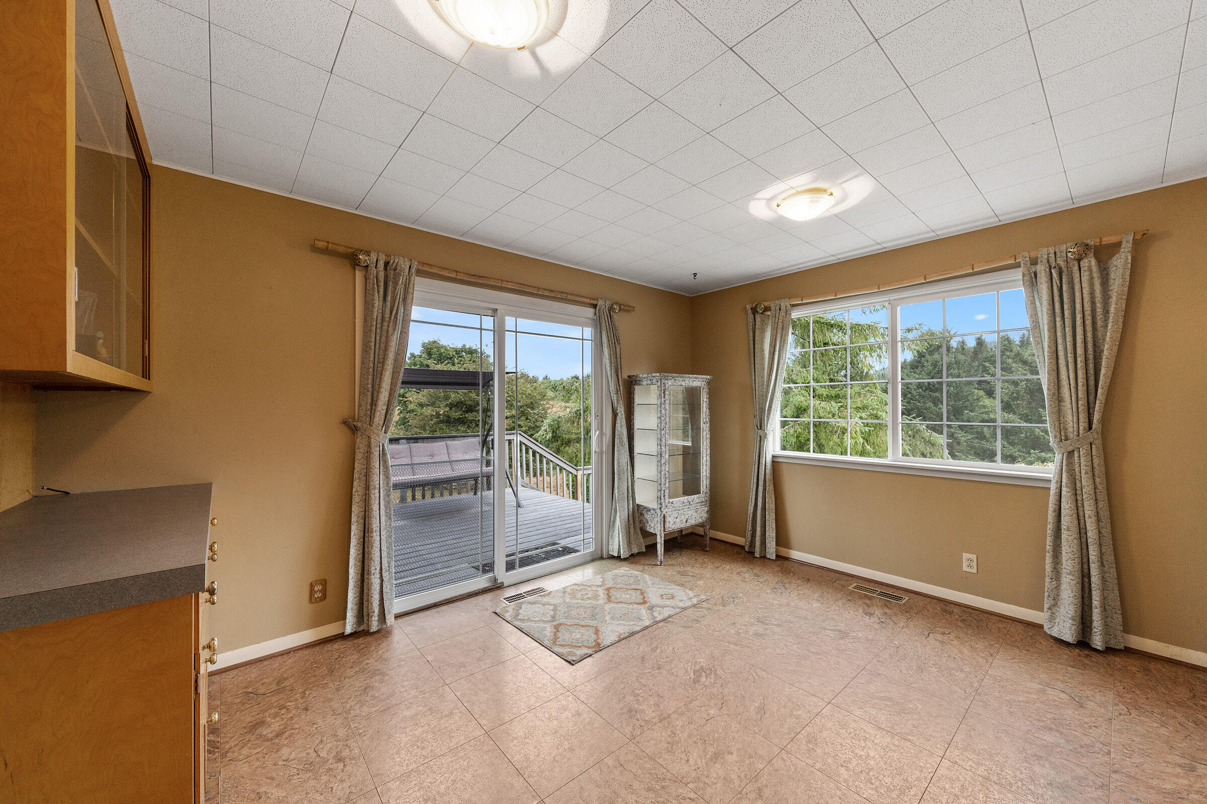 7290 Baseline Road Bay City, OR 97107 - Photo 12 of 31 Dining room
