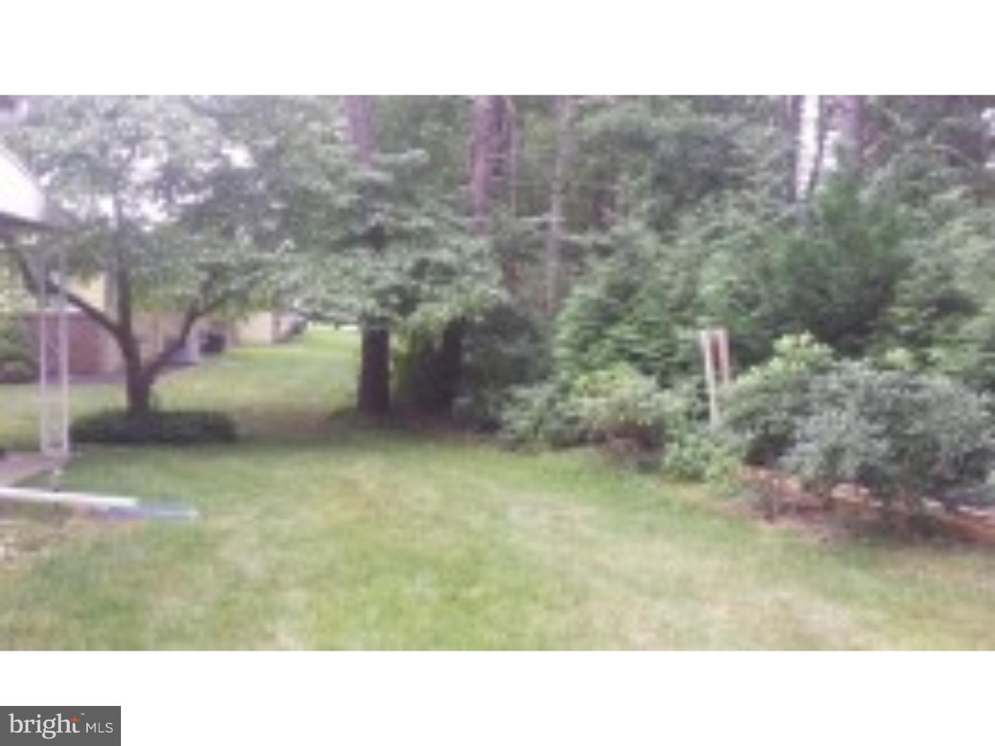 126 A Sunset Road, Unit A Whiting, NJ 08759 - Photo 4 of 14 Back Yard