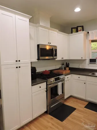 $2,100 | 1531 North 12th Avenue, Pensacola, FL 32503