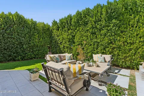 $815,000 | 216 West Winged Foot Road, Phoenix, AZ 85023