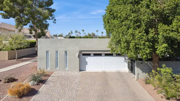 $815,000 | 216 West Winged Foot Road, Phoenix, AZ 85023
