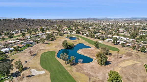 $815,000 | 216 West Winged Foot Road, Phoenix, AZ 85023
