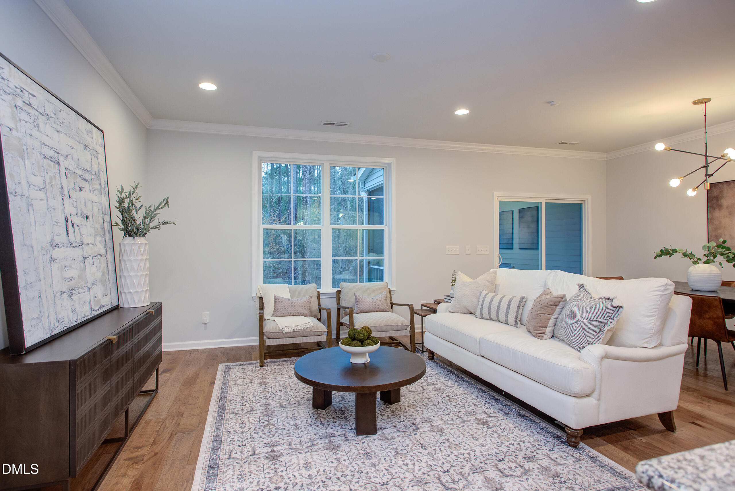 1136 Southpoint Trail Durham, NC 27713 - Photo 3 of 35 Living Room