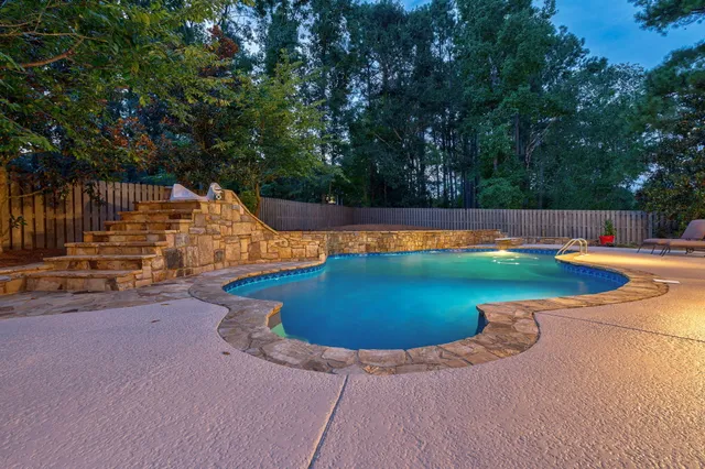 $989,900 | 4305 Southern Pines Drive, Evans, GA 30809