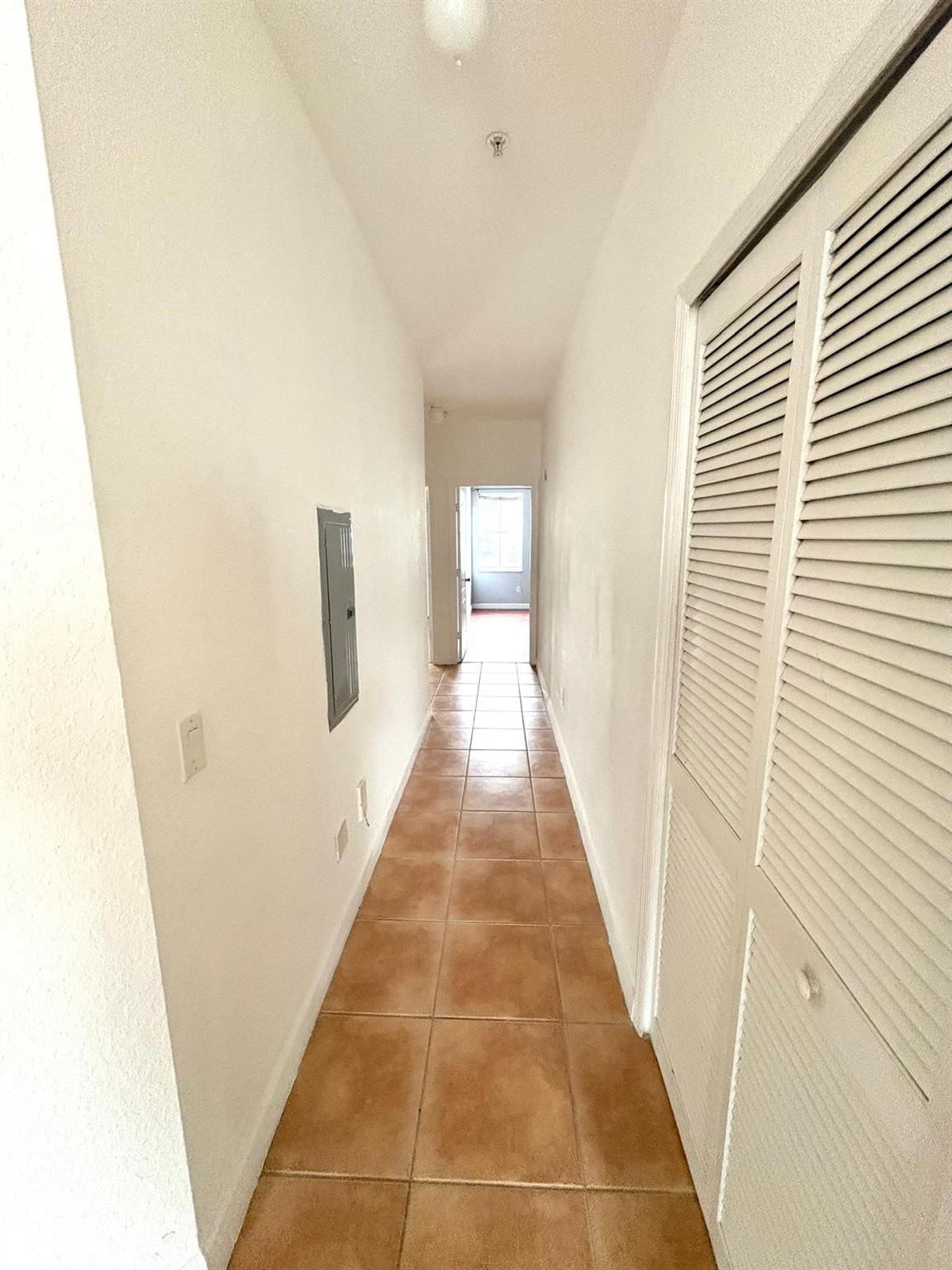 4311 Southwest 160th Avenue, Unit 101 Miramar, FL 33027 - Photo 15 of 26 HALLWAY