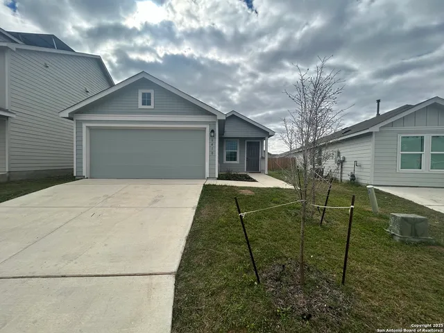 $1,550 | 6410 Kemper Place, San Antonio, TX 78220