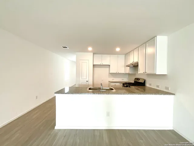 $1,550 | 6410 Kemper Place, San Antonio, TX 78220