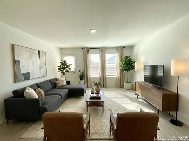 $1,550 | 6410 Kemper Place, San Antonio, TX 78220