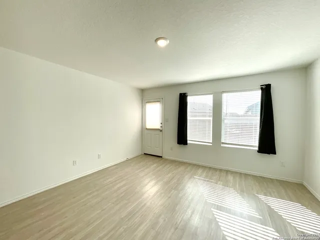 $1,550 | 6410 Kemper Place, San Antonio, TX 78220