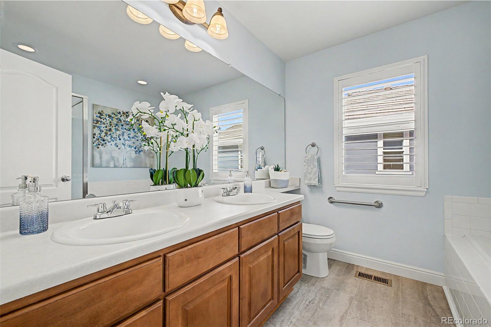 10531 Laurelglen Circle Highlands Ranch, CO 80130 - Photo 23 of 42