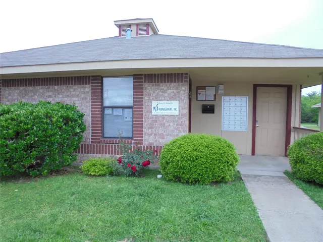$528 | 1000 League Street South, Sulphur Springs, TX 75482