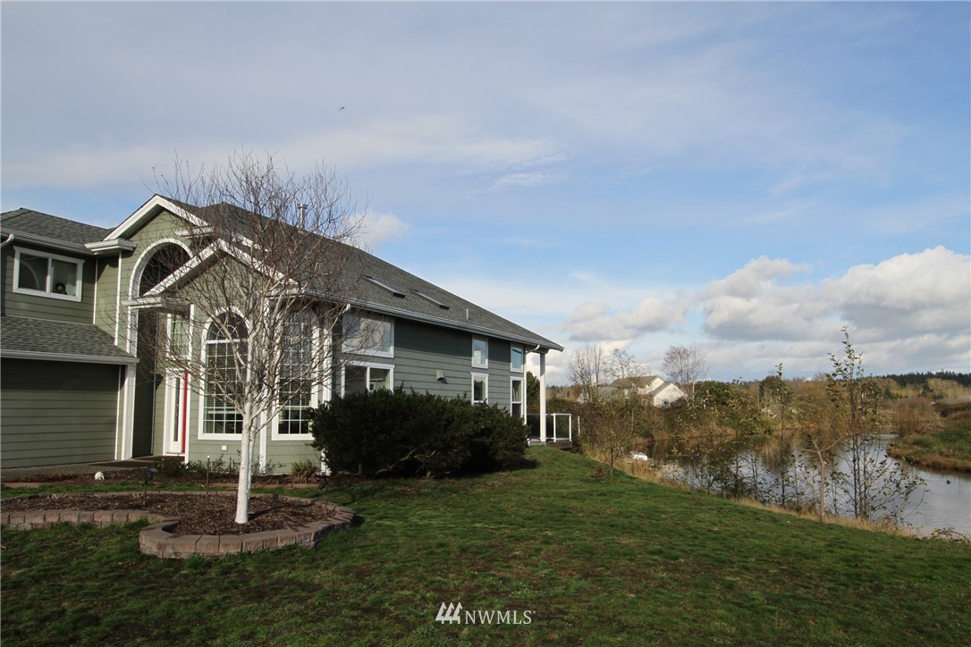 1540 Ocean View Lane Point Roberts, WA 98281 - Photo 9 of 10 Gallery Image 9