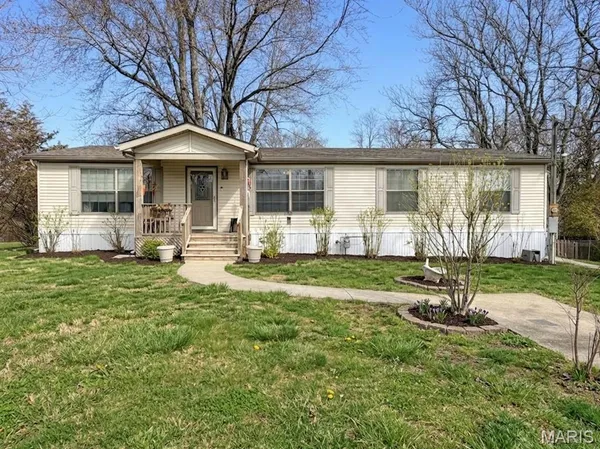 $130,000 | 8048 Lakeside Drive, Caseyville, IL 62232