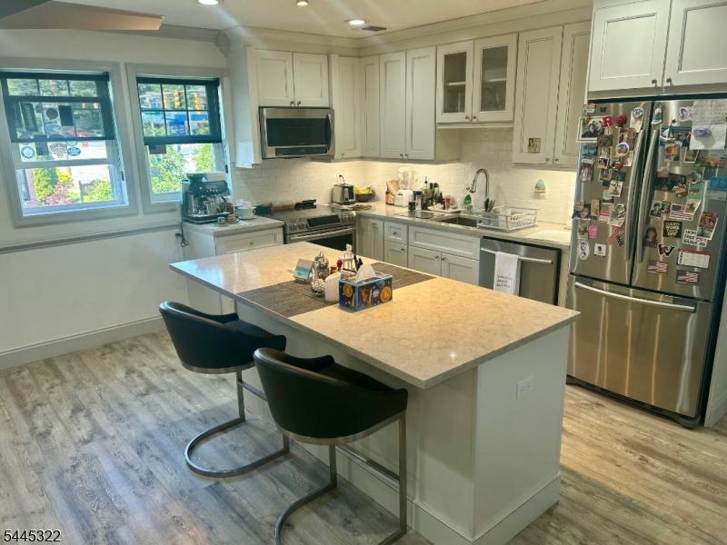 633 Valley Road, Unit A Gillette, NJ 07933 - Photo 3 of 14