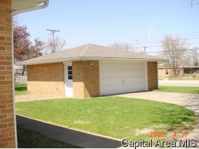 77 Nottingham Road Springfield, IL 62704 - Photo 10 of 11
