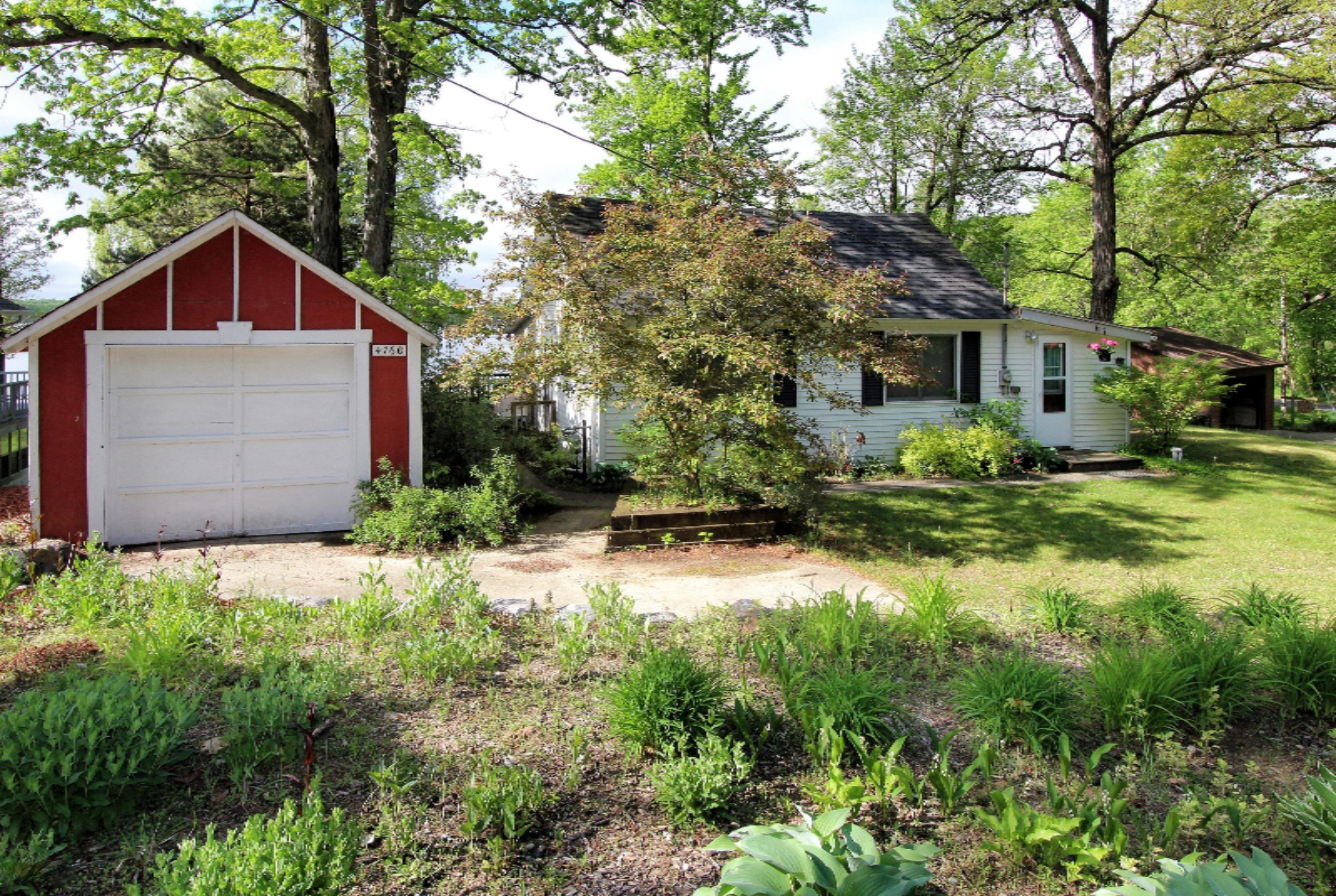4760 White Road Pierson, MI 49339 - Photo 26 of 29 4760 N White Road Pierson MI-print-026-3