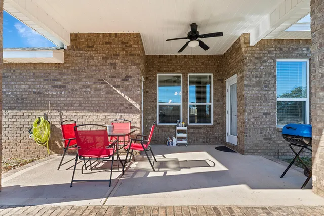 $447,900 | 3041 Crown Creek Circle, Crestview, FL 32539