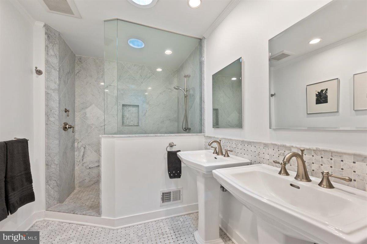 13 Easthill Drive Doylestown, PA 18901 - Photo 31 of 49 PRIMARY BATH WITH RADIANT HEAT