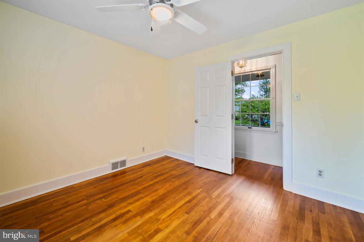 13 Easthill Drive Doylestown, PA 18901 - Photo 36 of 49 BEDROOM 2