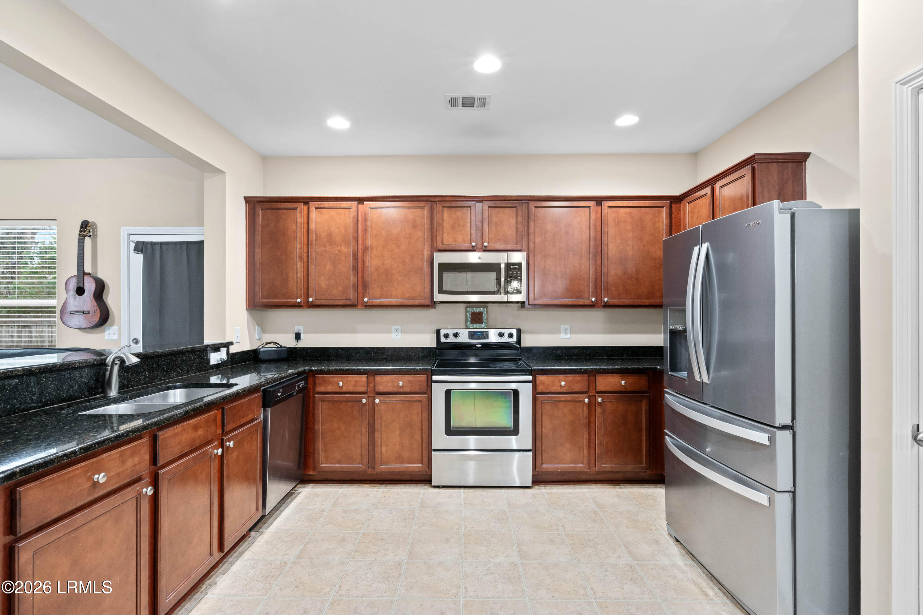 5 Whitewater Way Beaufort, SC 29906 - Photo 10 of 33 5 Whitewater-18