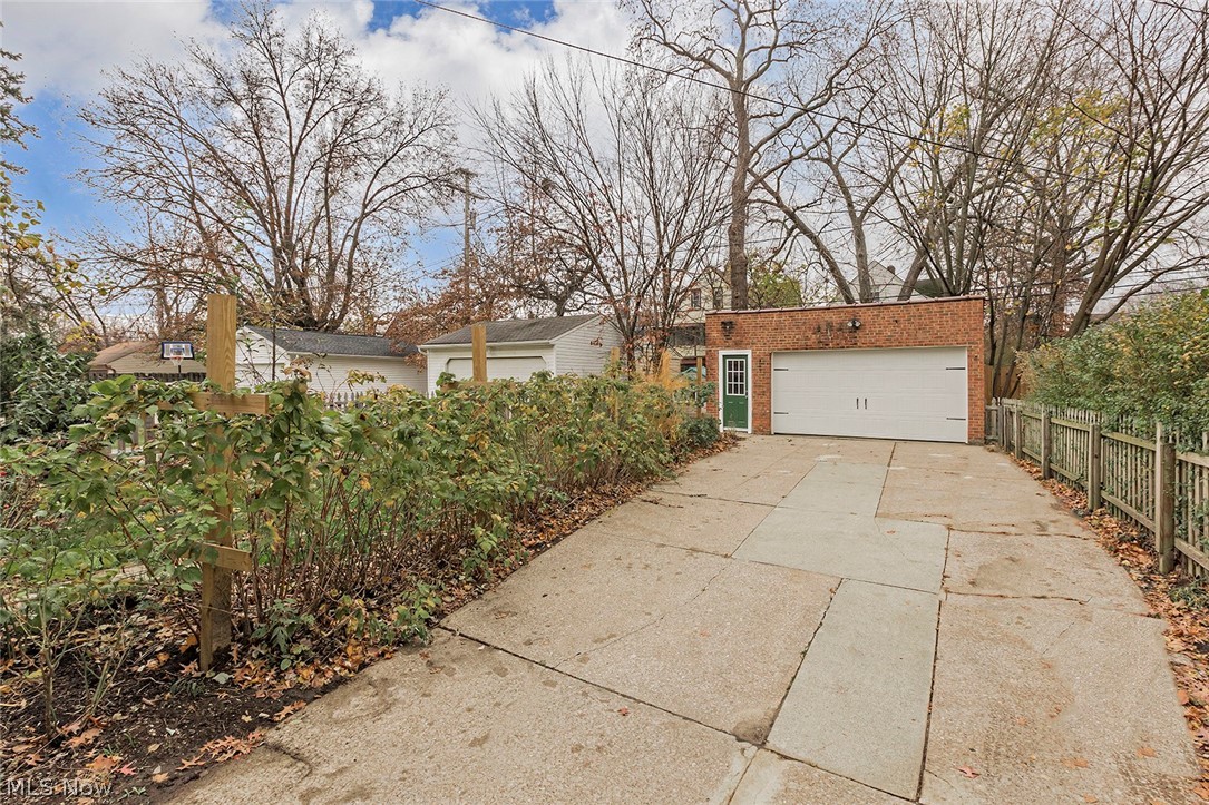 3637 Strandhill Road Shaker Heights, OH 44122 - Photo 37 of 38 Gallery Image 37