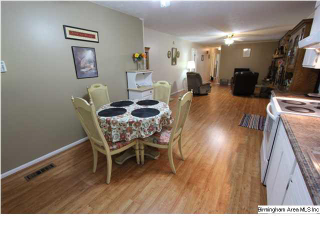 115 Carriage Road Anniston, AL 36206 - Photo 15 of 30