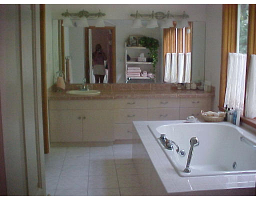 57 R Jones Road Spencer, MA 01562 - Photo 2 of 3 Gallery Image 2
