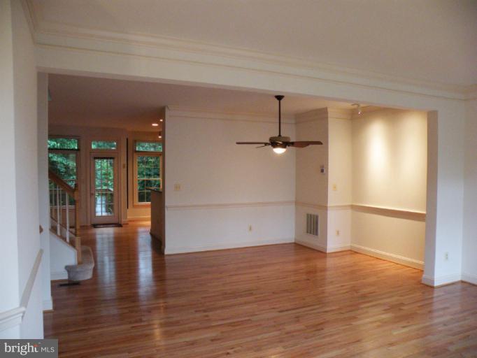 1370 Sundial Drive Reston, VA 20194 - Photo 1 of 30 Dining Room