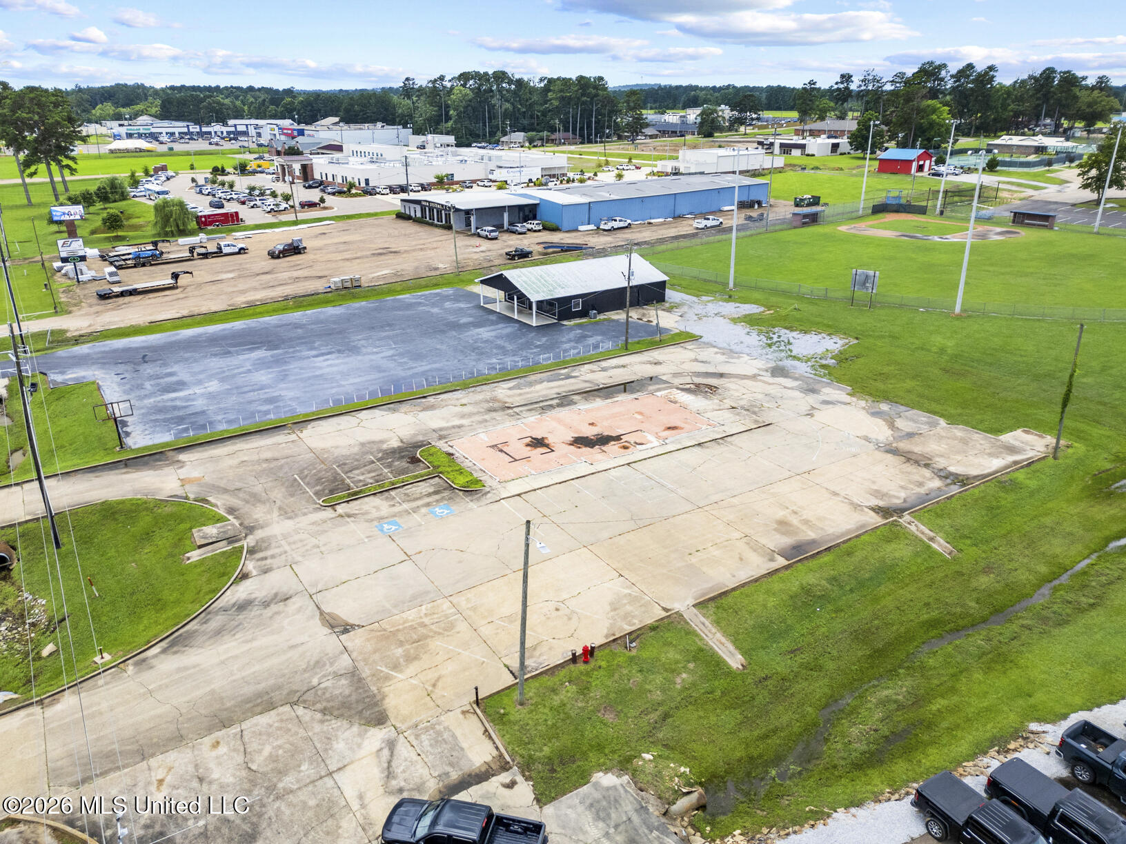 821 Highway 35 Forest, MS 39074 - Photo 3 of 3 821 Hwy 35 S-3