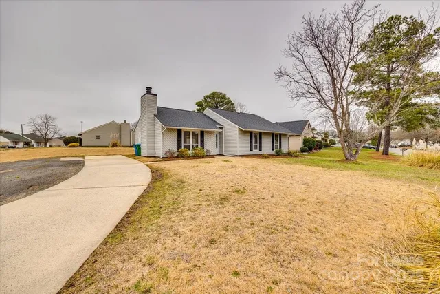 $2,900 | 10932 Copperfield Drive, Pineville, NC 28134