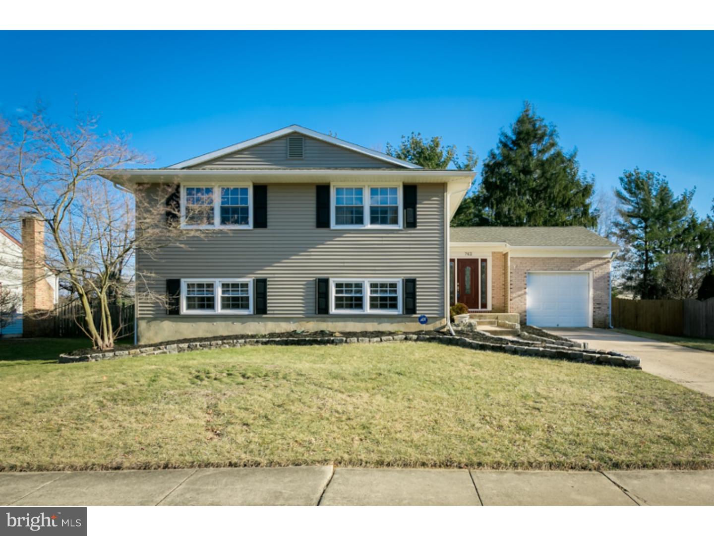 742 Amsterdam Road Mount Laurel, NJ 08054 - Photo 1 of 25 Exterior Front