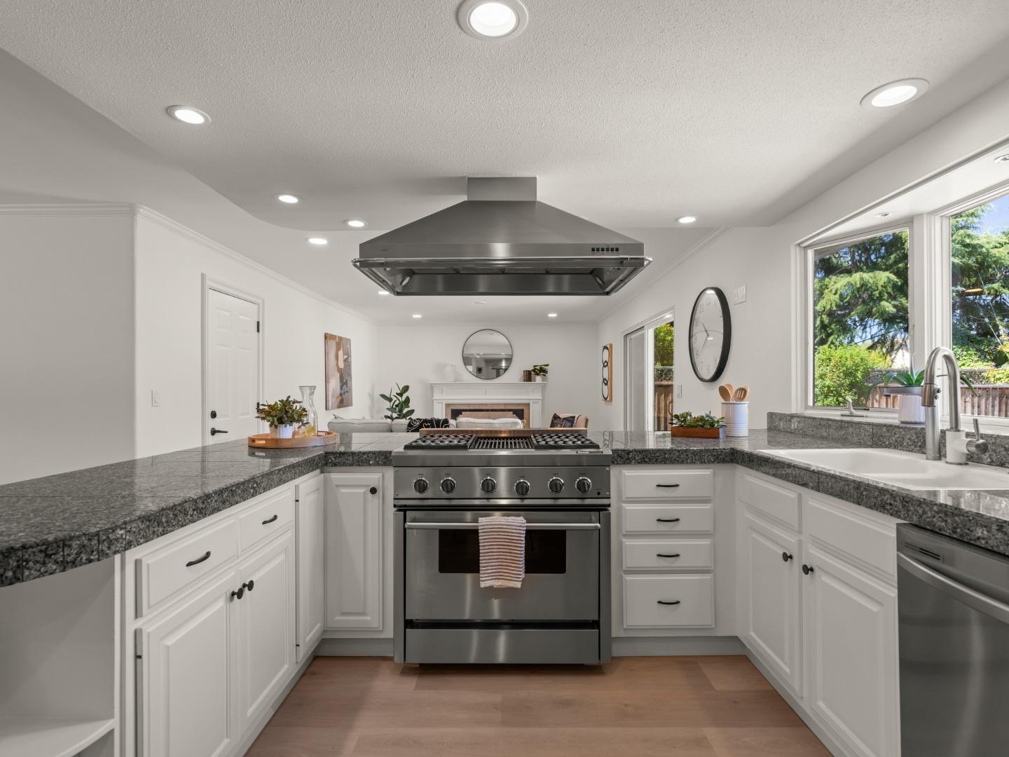 6332 McAbee Road San Jose, CA 95120 - Photo 8 of 46