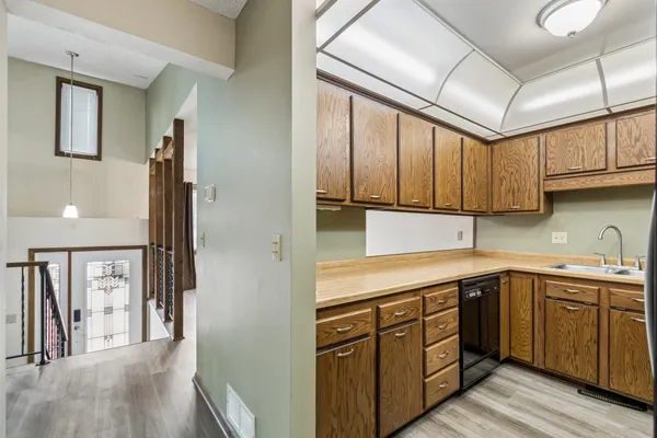 $249,900 | 5673 West Bavarian Pass, Fridley, MN 55432