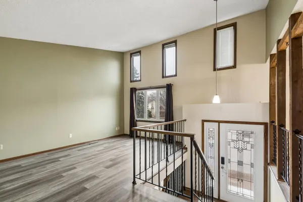 $249,900 | 5673 West Bavarian Pass, Fridley, MN 55432