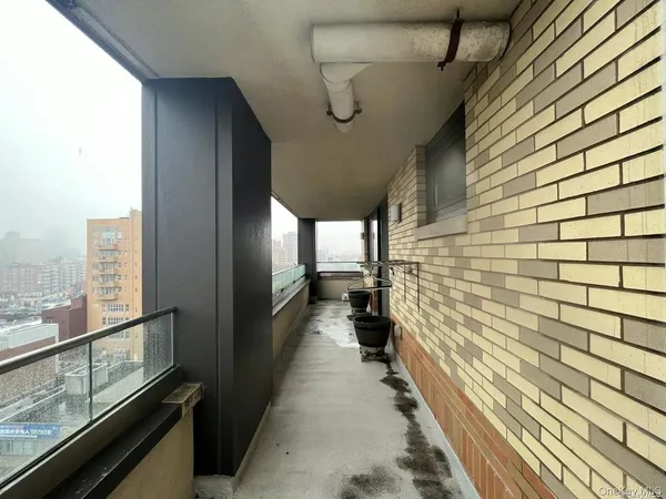 $7,000 | 39-16 Prince Street, Unit 11A | Downtown Flushing