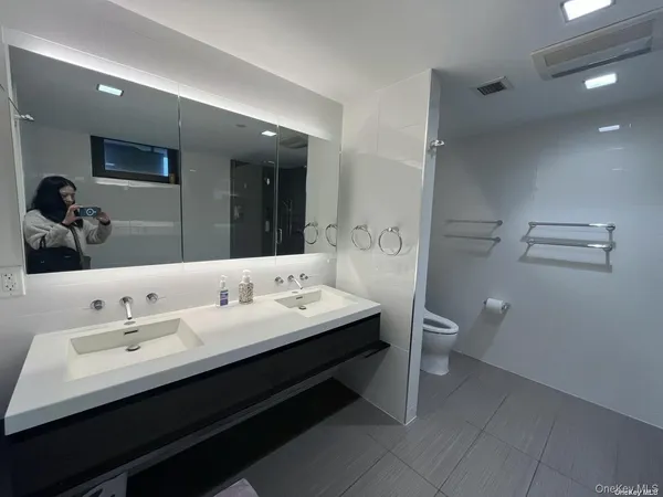 $7,000 | 39-16 Prince Street, Unit 11A | Downtown Flushing