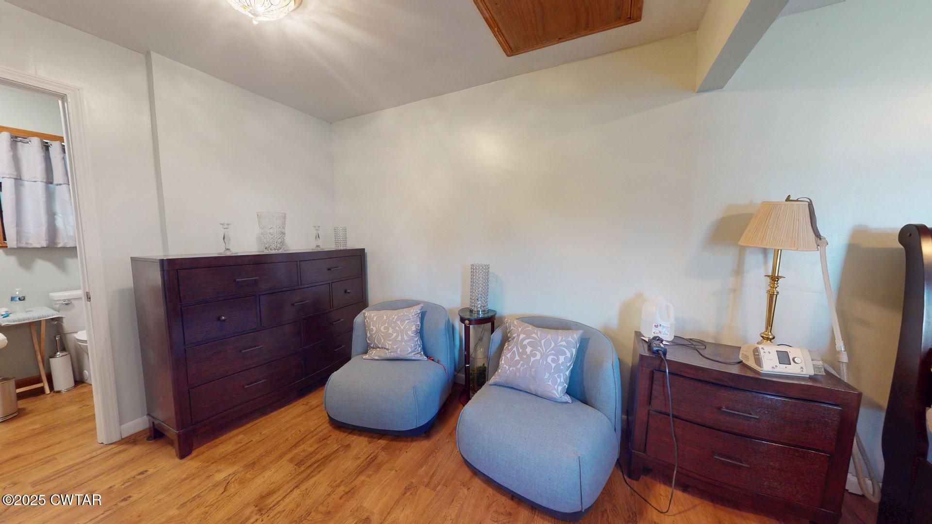 310 North Grayson Street Newbern, TN 38059 - Photo 8 of 22 a living room with furniture